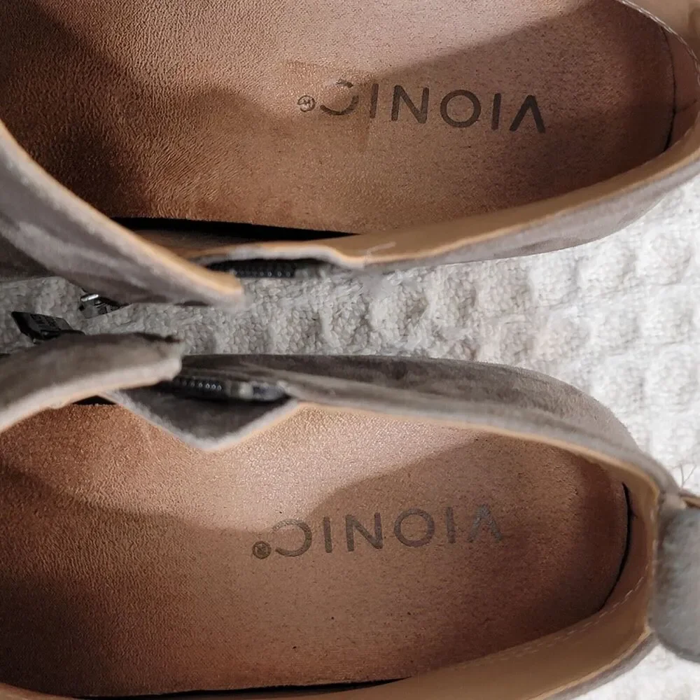 Vionic Womens Cecily Ankle Boots Stone  Suede Waterproof‎ Size 7 EUC
